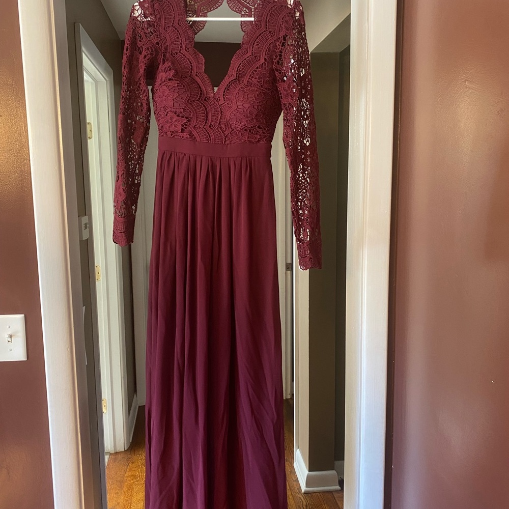 Lulu’s Awaken My Love Burgundy Maxi Dress
